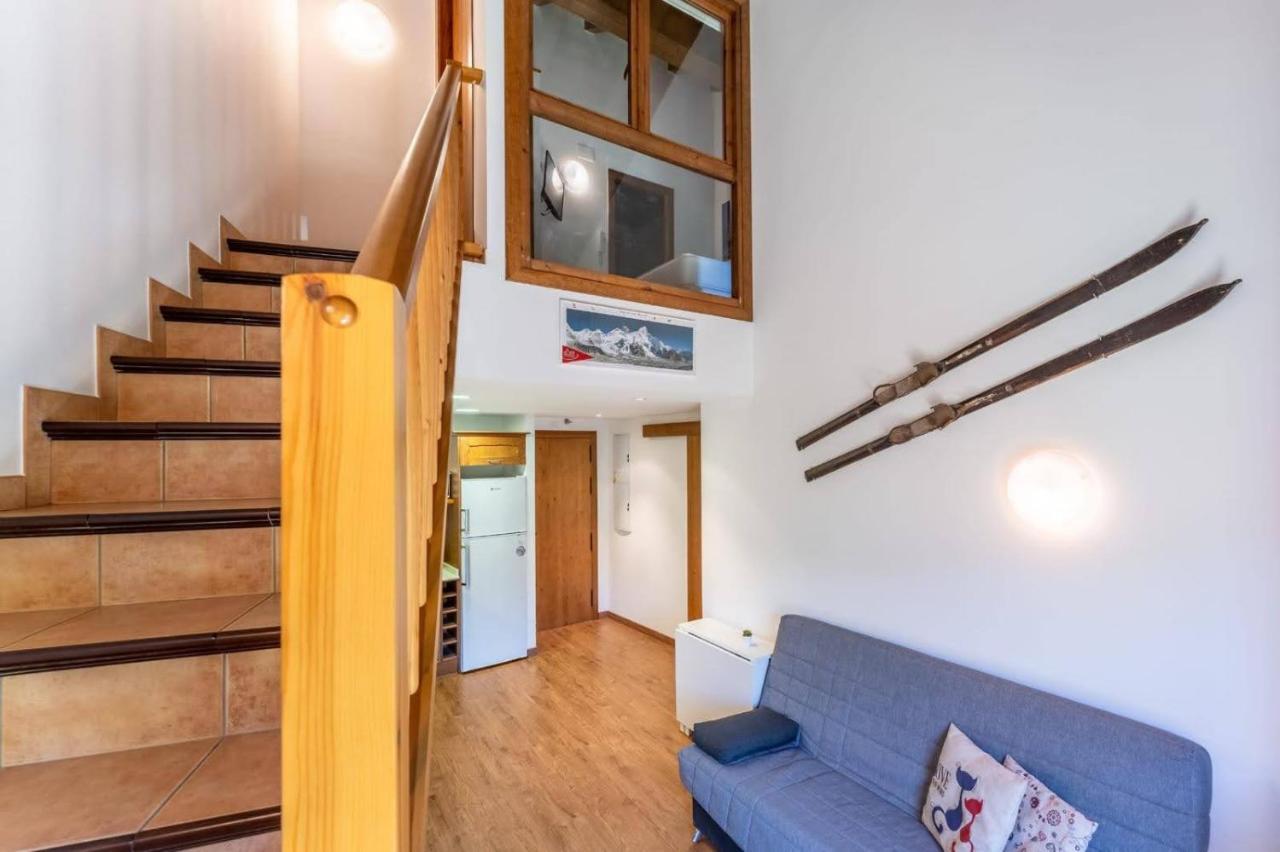 Apartamentsaloriaburg Farrera Extérieur photo